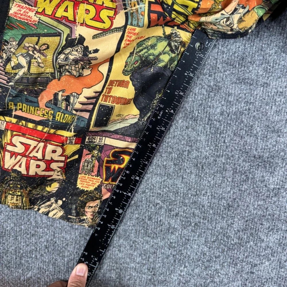 Star Wars Swim Trunks Mens Size M Comic Book Print Mesh Lined Board Shorts 23859